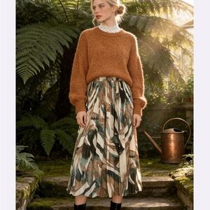 Elegant Multicolor Pleated Skirt